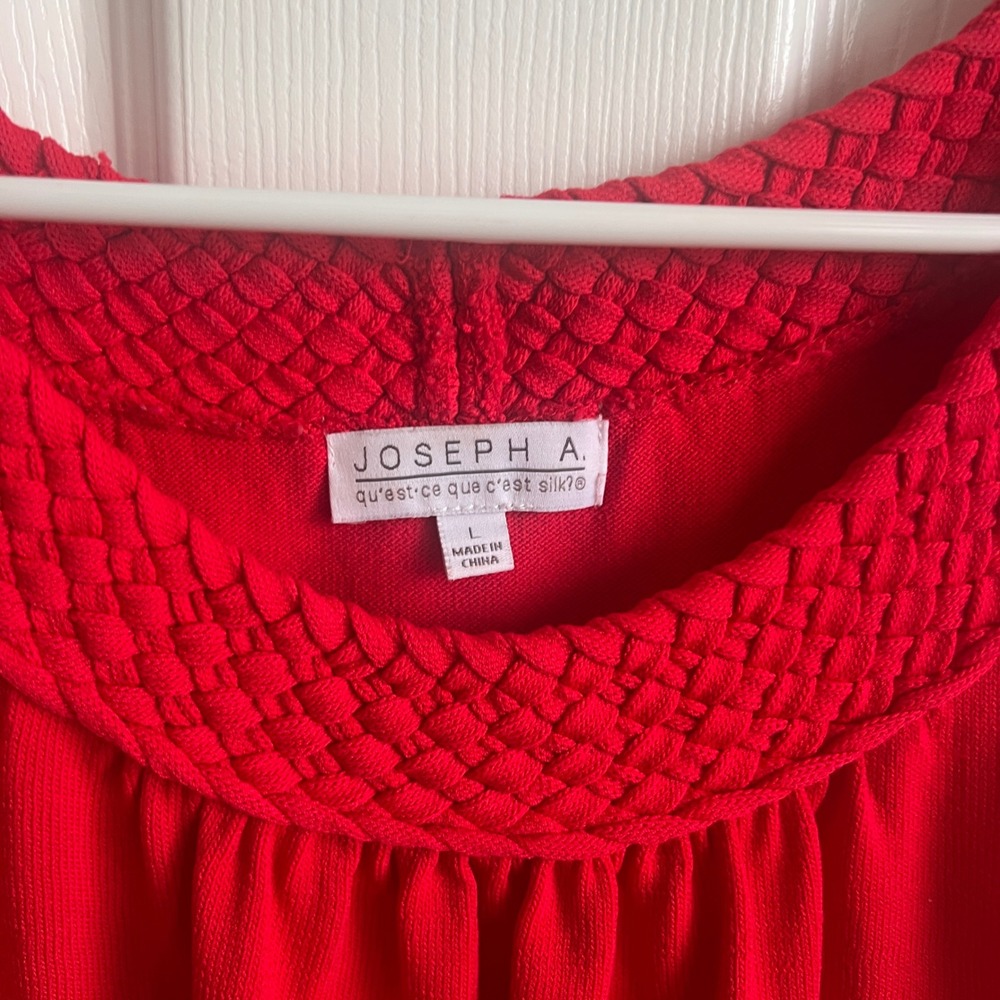 JOSEPH A. Red Sleeveless Knit Top Women's Size L Braided Neckline Casual - Picture 2 of 8